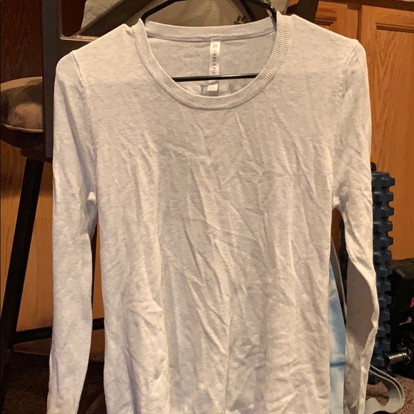 Open back sweater - Picture 1 of 2